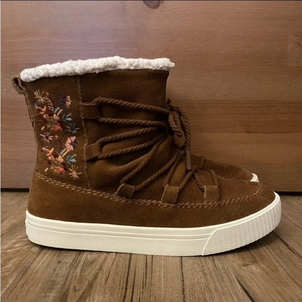 🦊NEW🦊 TOMS ALPINE BOOTS